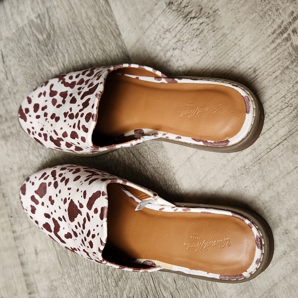 Universal Thread EUC Loafer - Picture 2 of 5